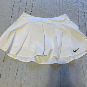 Nike tennis skort